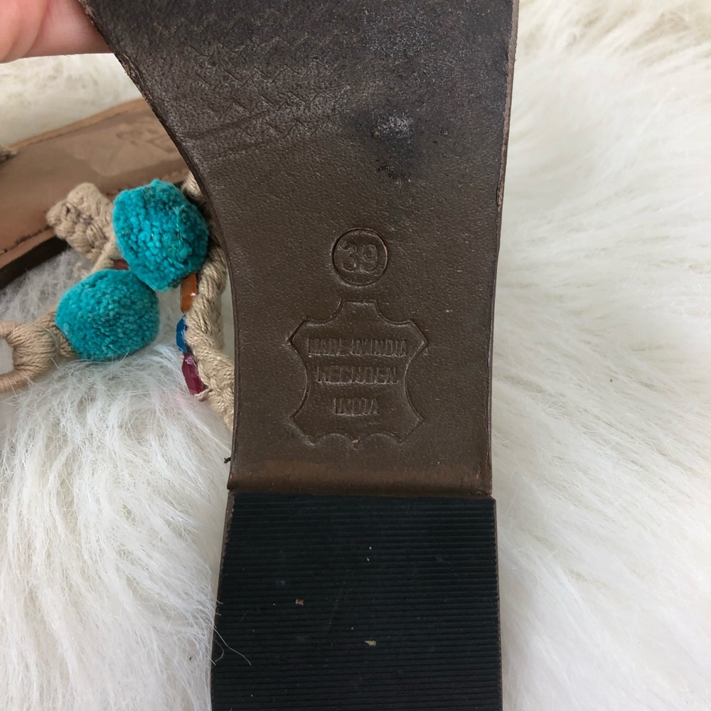 Z & L Pom Pom festival boho sandals. Size 8 - Picture 4 of 4